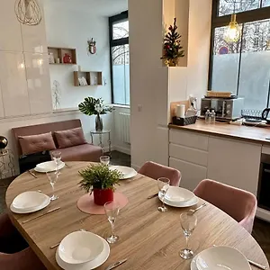 Apartment Guenot Pour 5 Personnes Sur 11, Paris